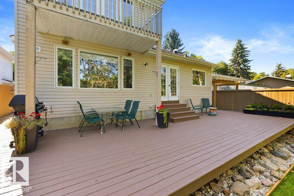 27 FAIR OAKS DR