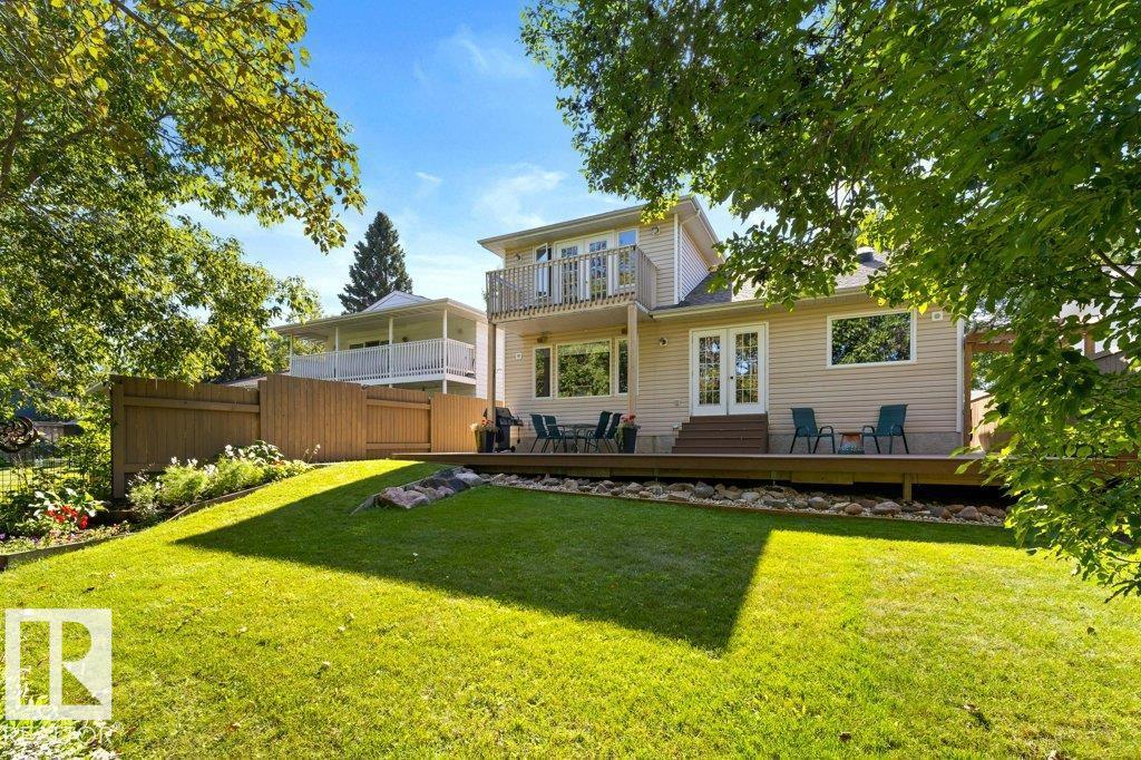 27 FAIR OAKS DR