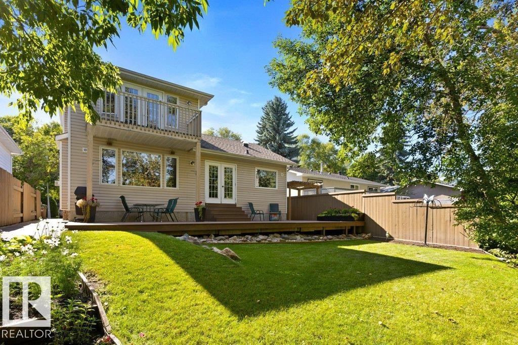 27 FAIR OAKS DR