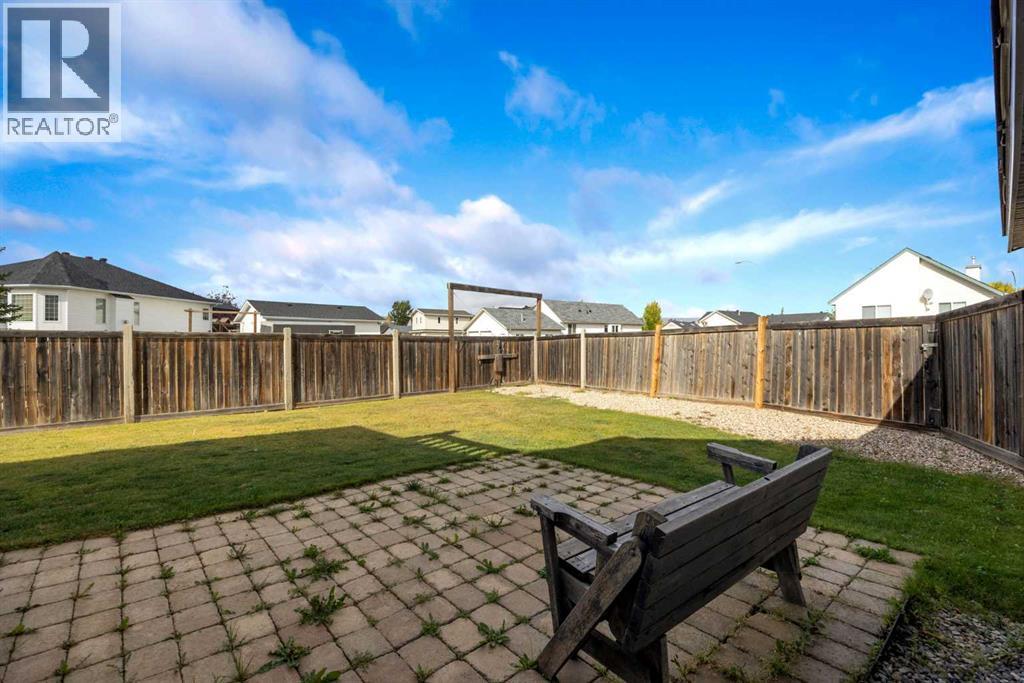 203 Laurier Lane, Fort Mcmurray, Alberta  T9K 2K3 - Photo 21 - A2348493