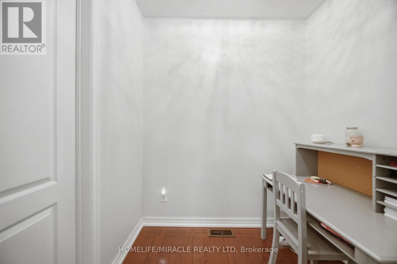 5 Billancourt Crescent, Brampton, Ontario  L6P 1V8 - Photo 25 - W13850378