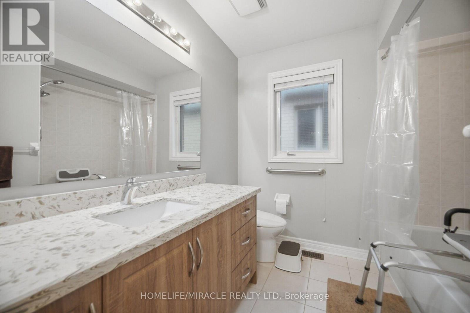 5 Billancourt Crescent, Brampton, Ontario  L6P 1V8 - Photo 35 - W13850378