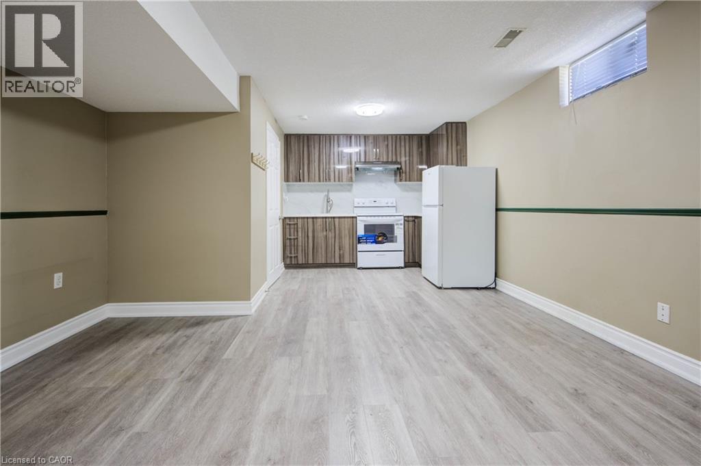 388 Rittenhouse Road Unit# Lower, Kitchener, Ontario  N2E 3M4 - Photo 5 - 40867987