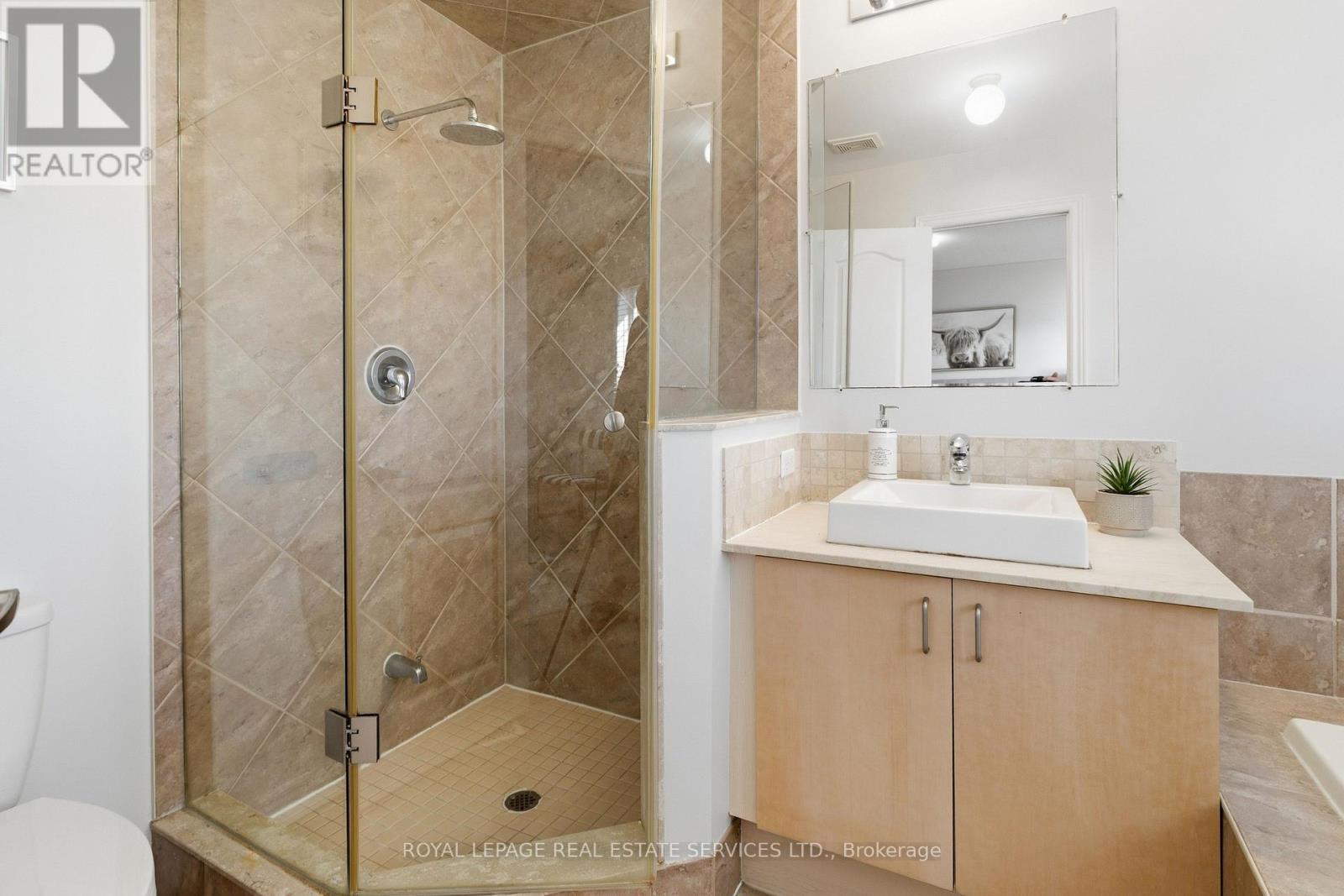 Eglinton A - 3891 Eglinton Avenue W, Mississauga, Ontario  L5M 7Z7 - Photo 32 - W13848330