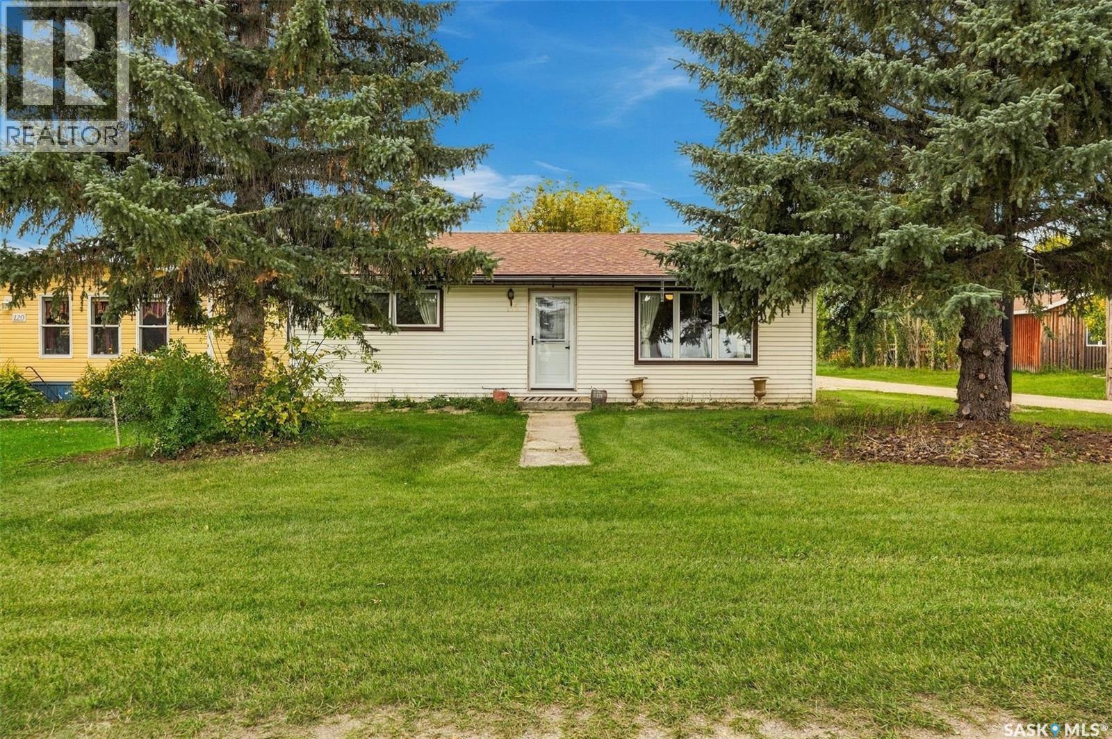 116 Bates STREET, Earl Grey, Saskatchewan