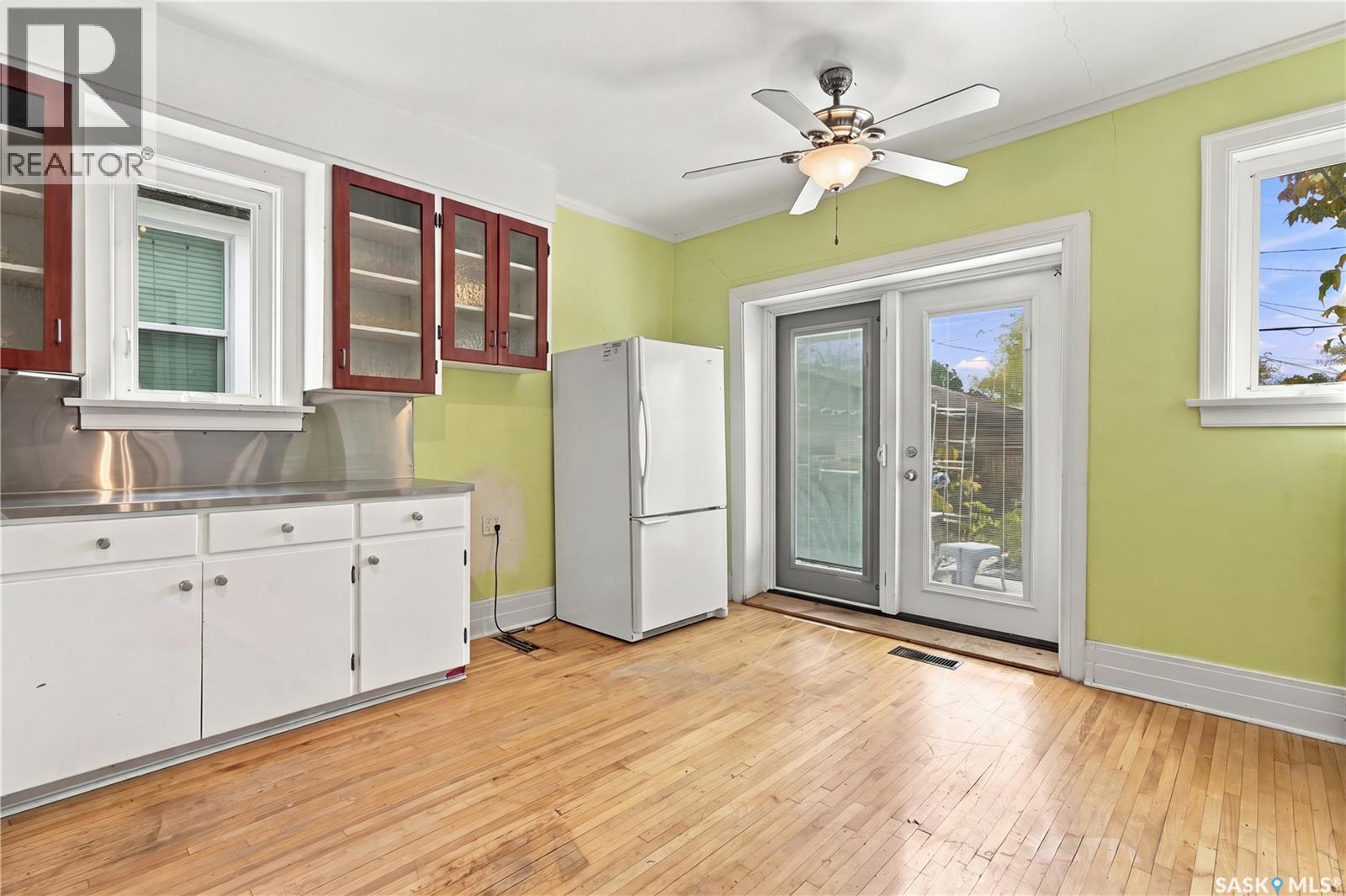 821 College Avenue, Regina, Saskatchewan  S4N 0Y1 - Photo 10 - SK050060