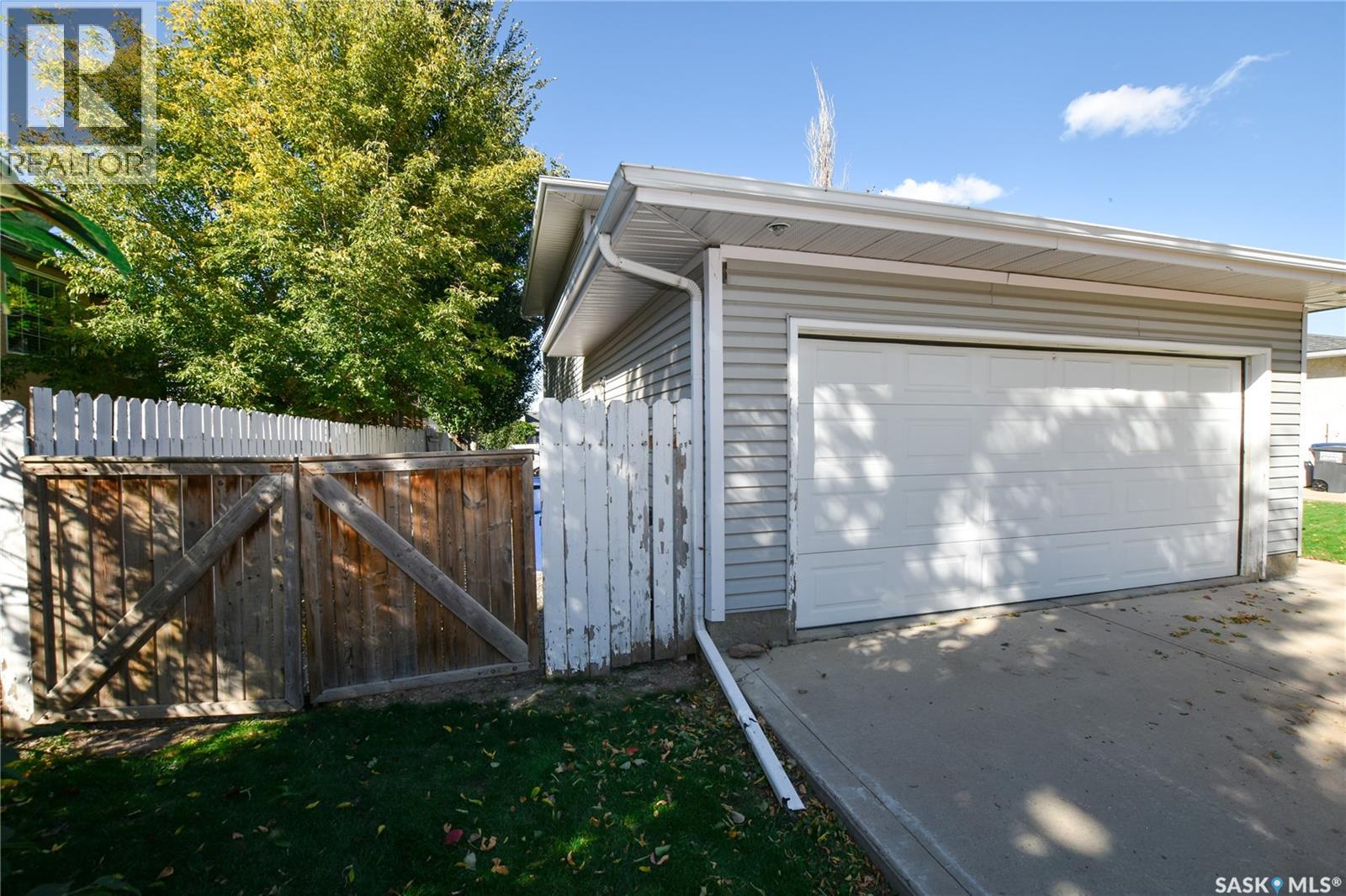 306 O'regan Crescent, Saskatoon, Saskatchewan  S7L 6T2 - Photo 3 - SK050047