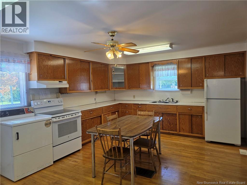 812 Forest Hill Road, Fredericton, New Brunswick  E3B 4K8 - Photo 3 - NB148931