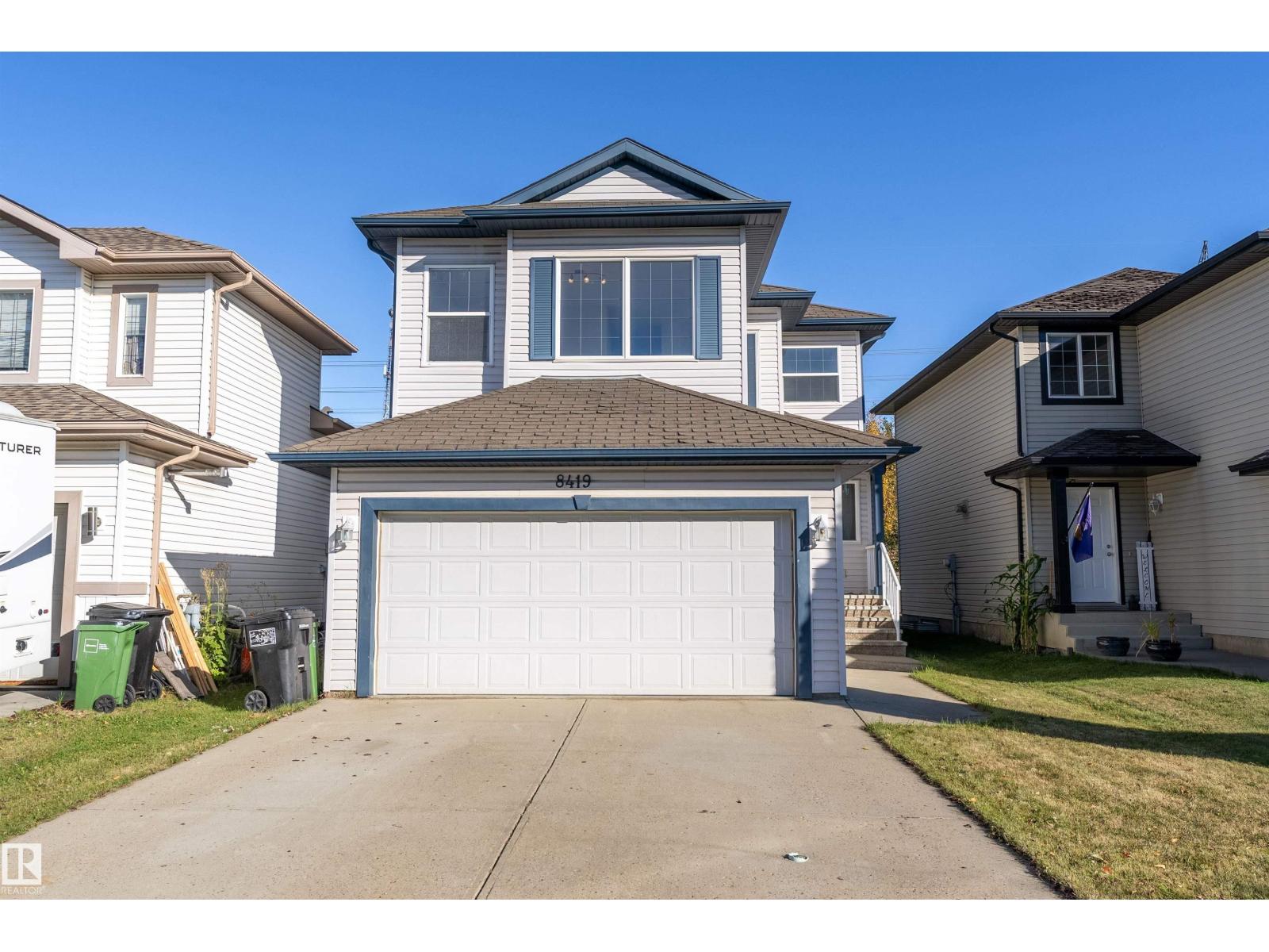 8419 2 AV SW