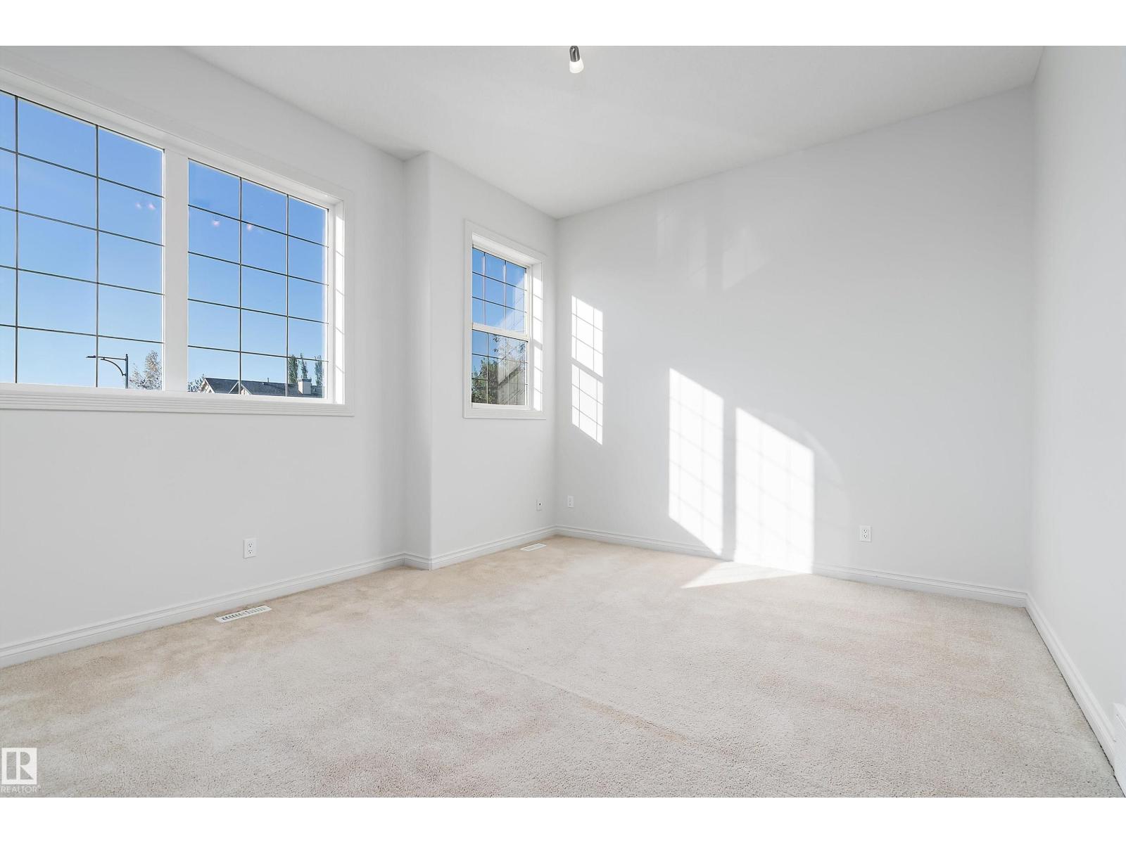 8419 2 AV SW
