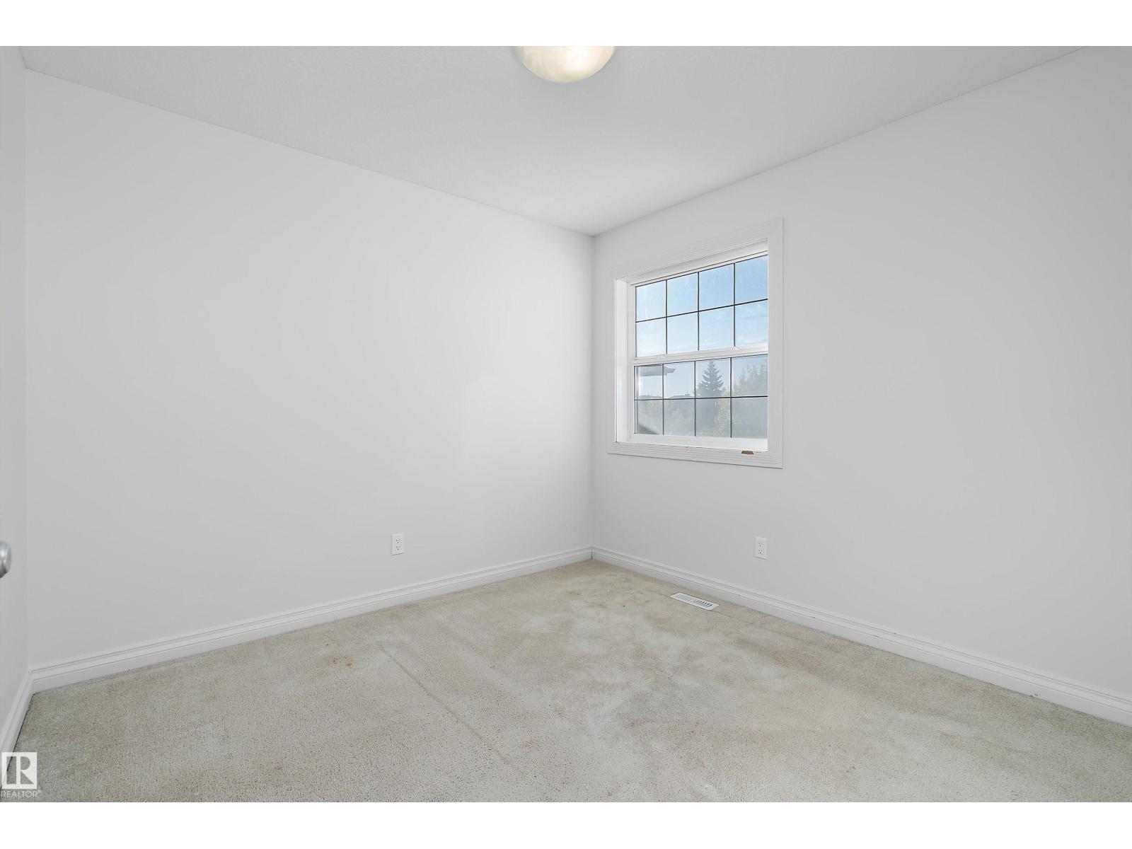 8419 2 AV SW