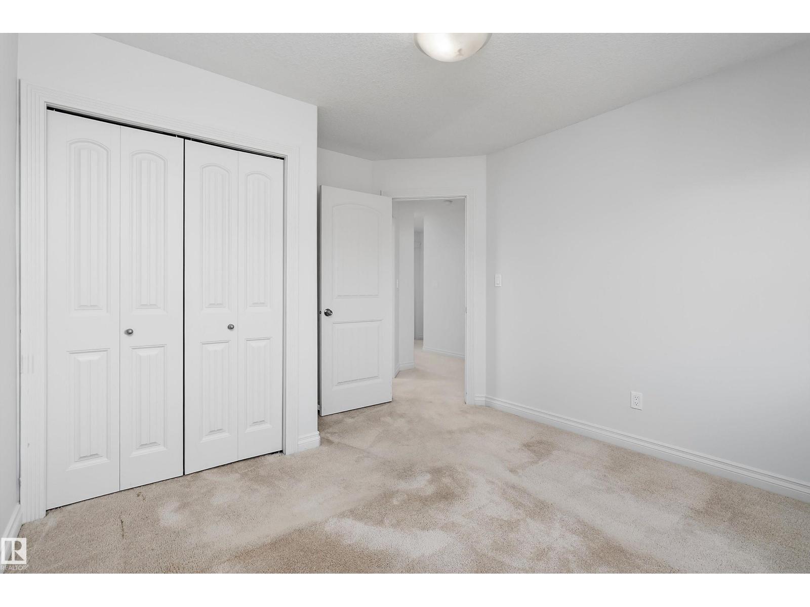 8419 2 AV SW