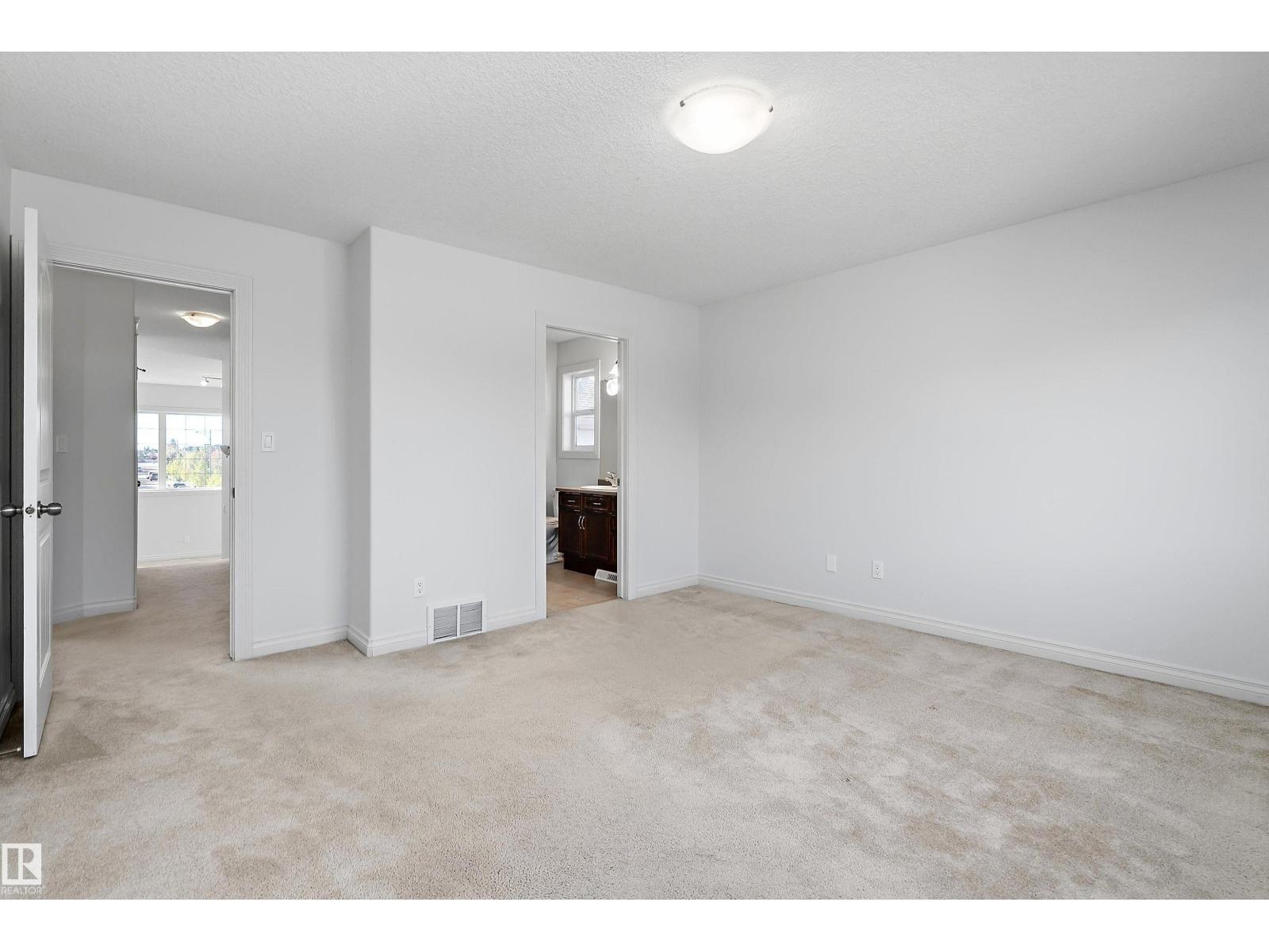 8419 2 AV SW