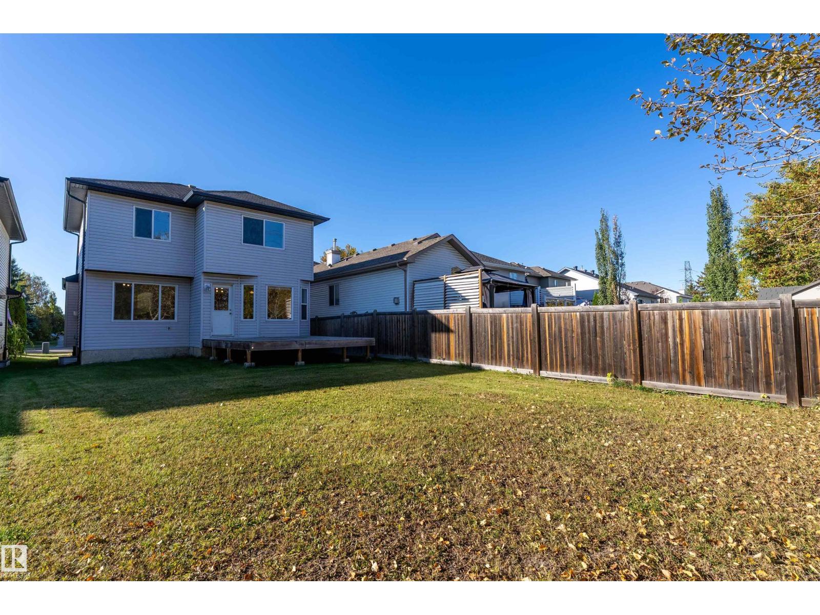 8419 2 AV SW