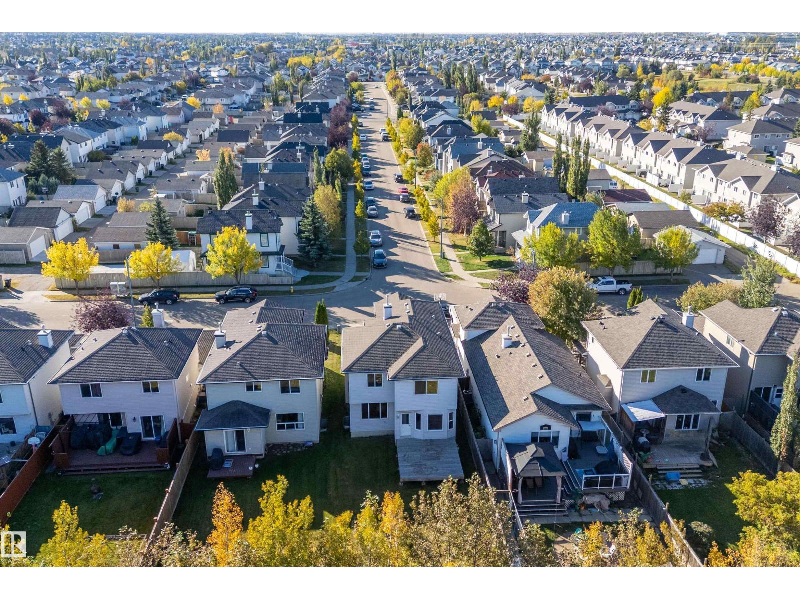 8419 2 AV SW