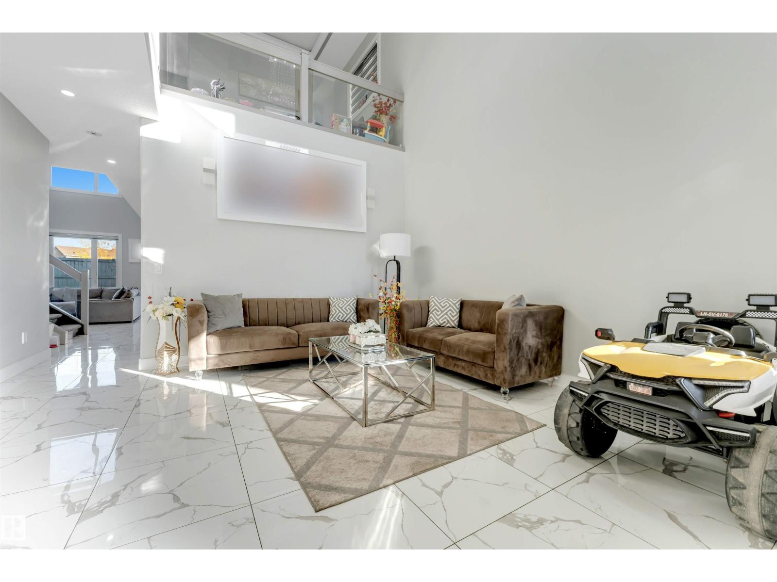 1831 18 ST NW