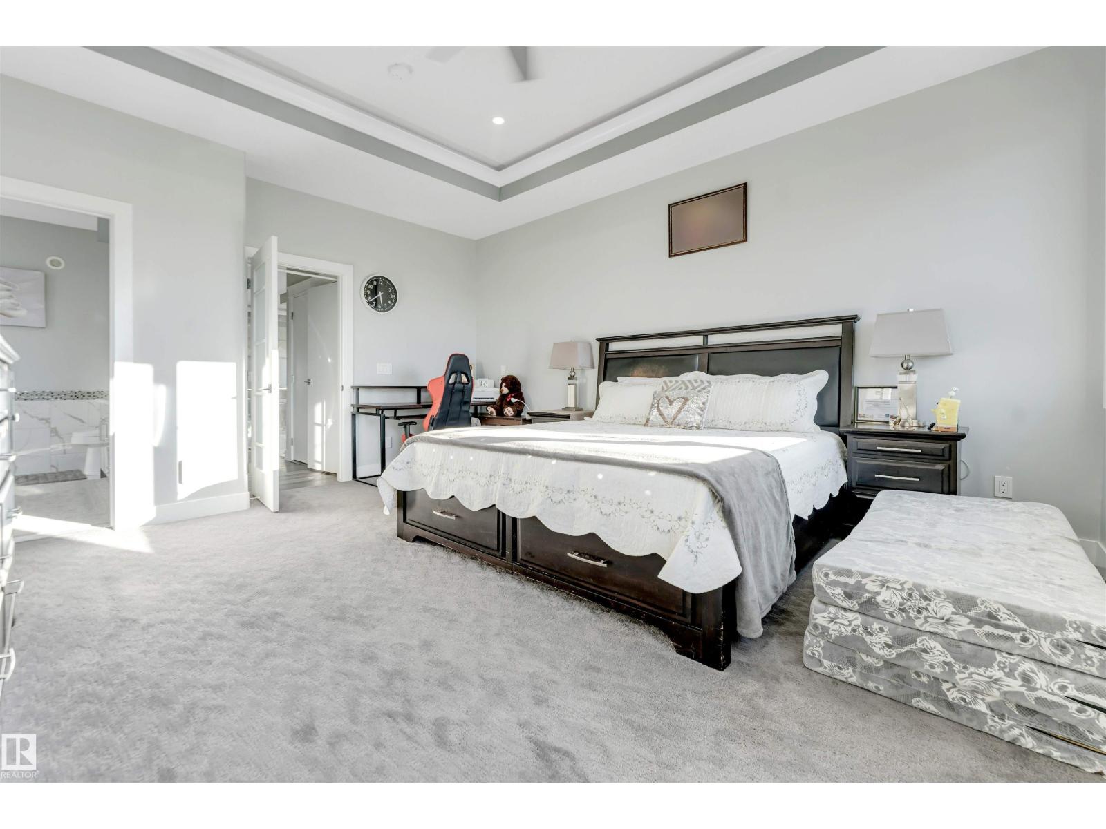 1831 18 ST NW