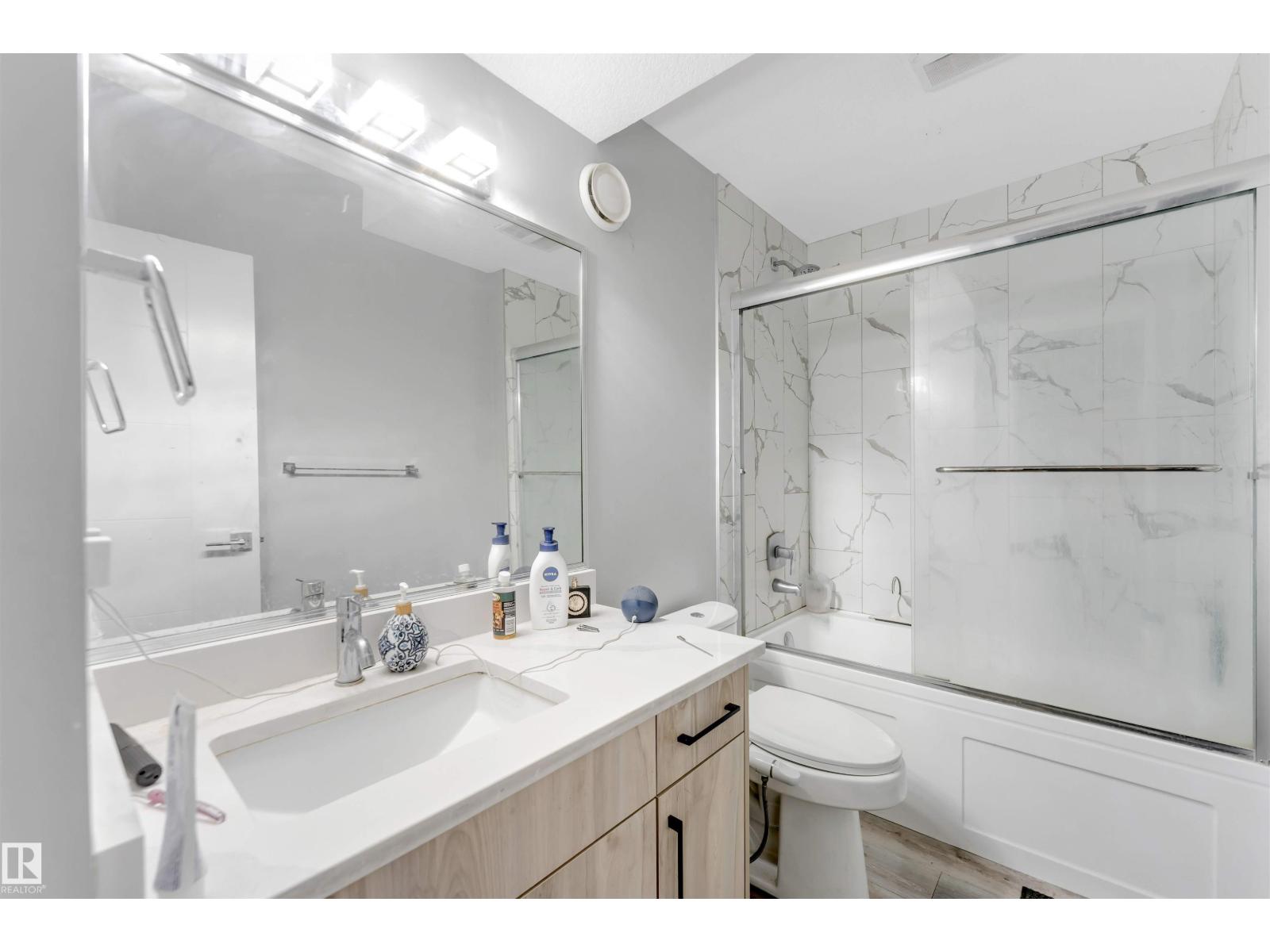 1831 18 ST NW