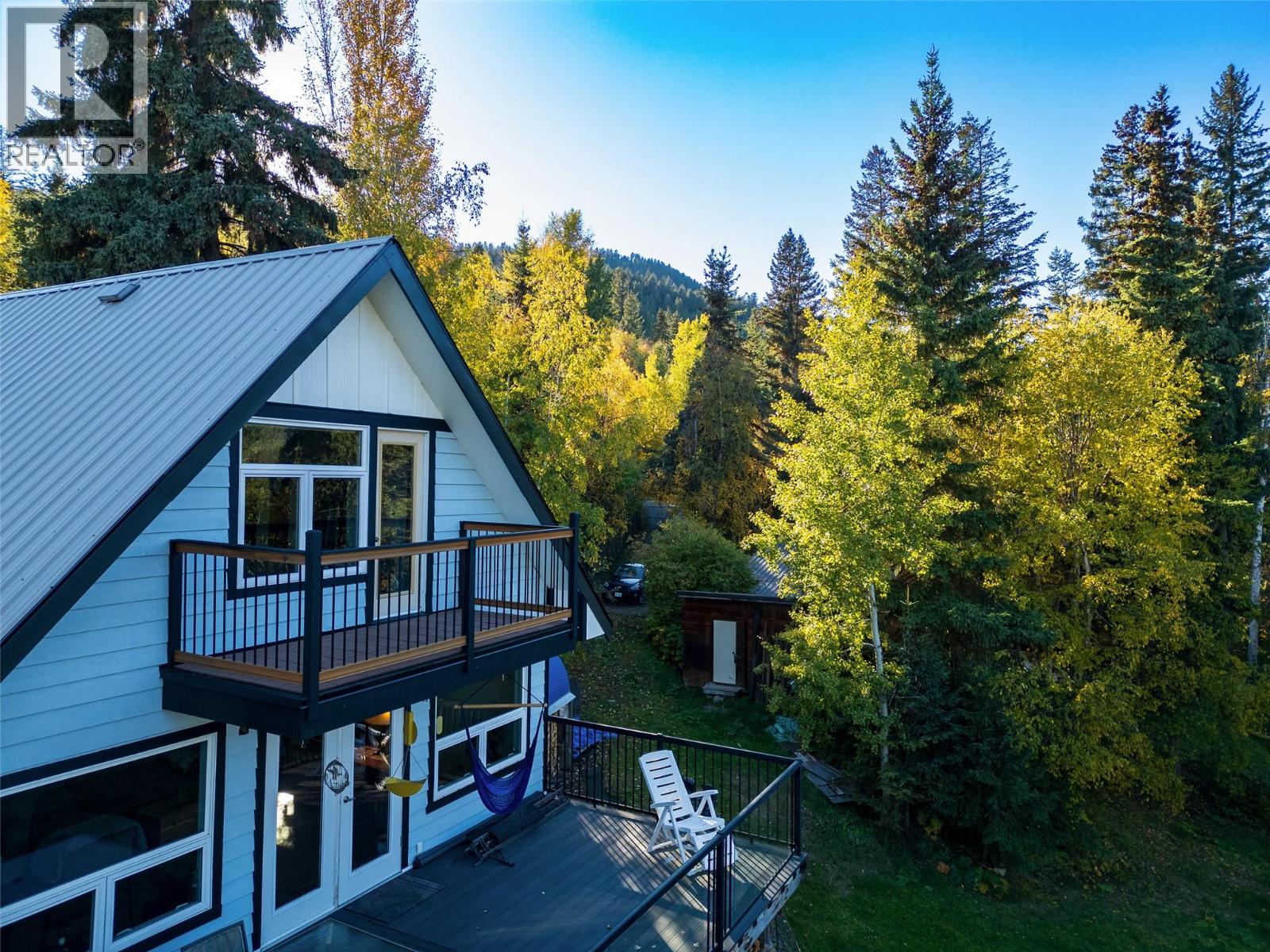3324 Powell Road