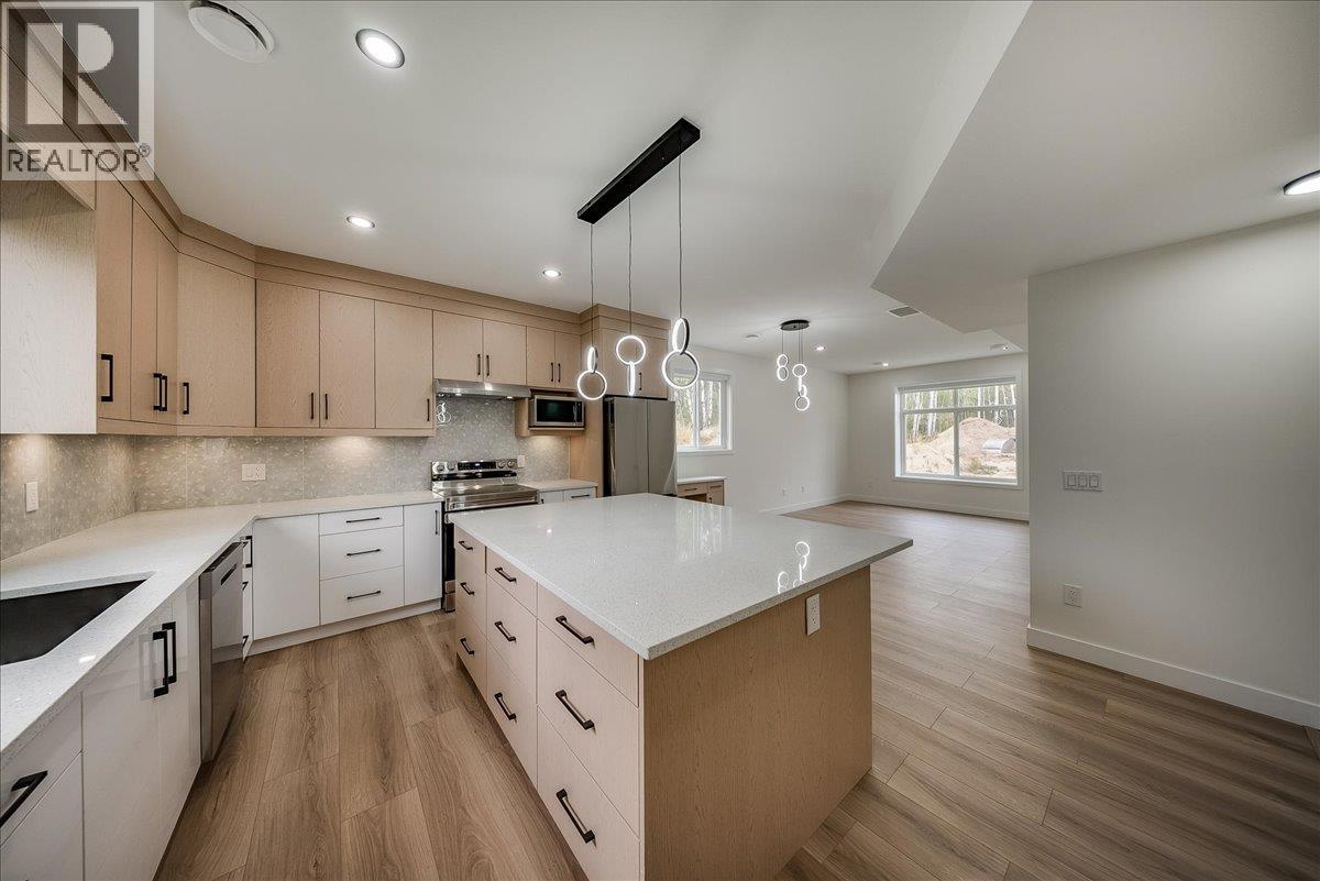 3736 Toba Road
