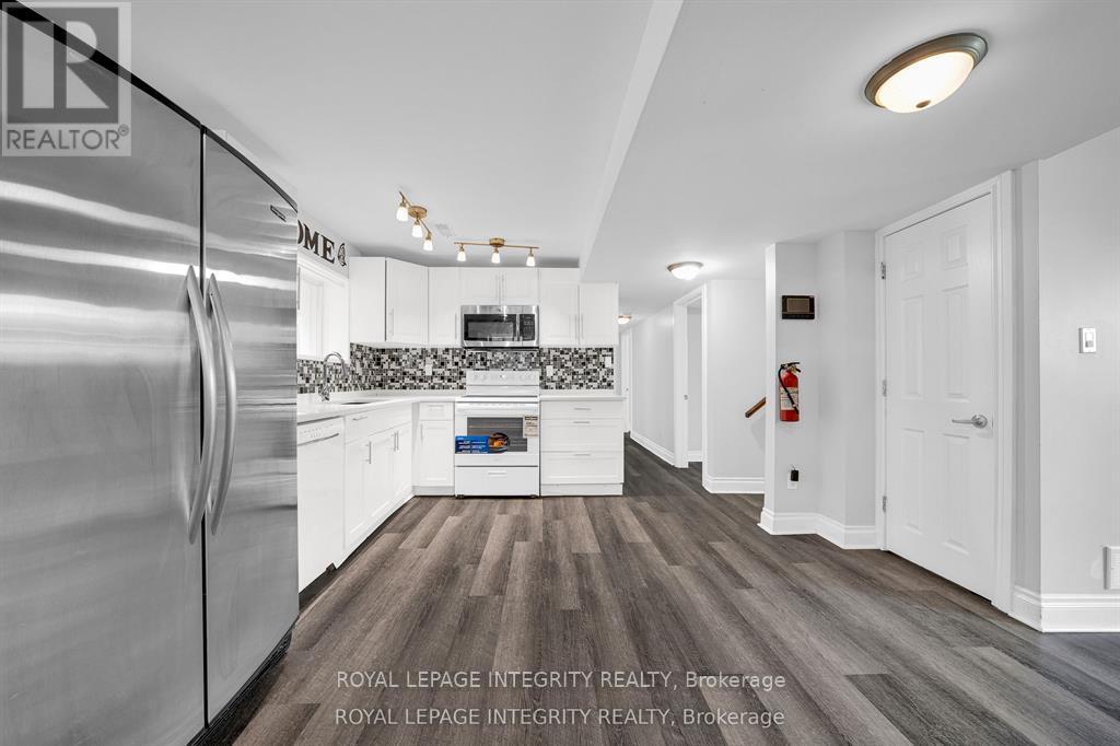 B - 1896 Featherston Drive, Ottawa, Ontario  K1H 6P5 - Photo 11 - X13851102