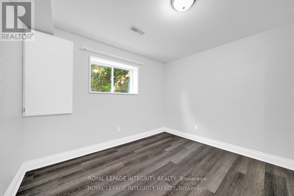 B - 1896 Featherston Drive, Ottawa, Ontario  K1H 6P5 - Photo 22 - X13851102