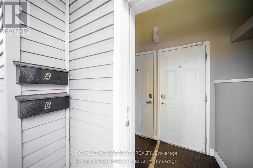 B - 1896 Featherston Drive, Ottawa, Ontario  K1H 6P5 - Photo 4 - X13851102