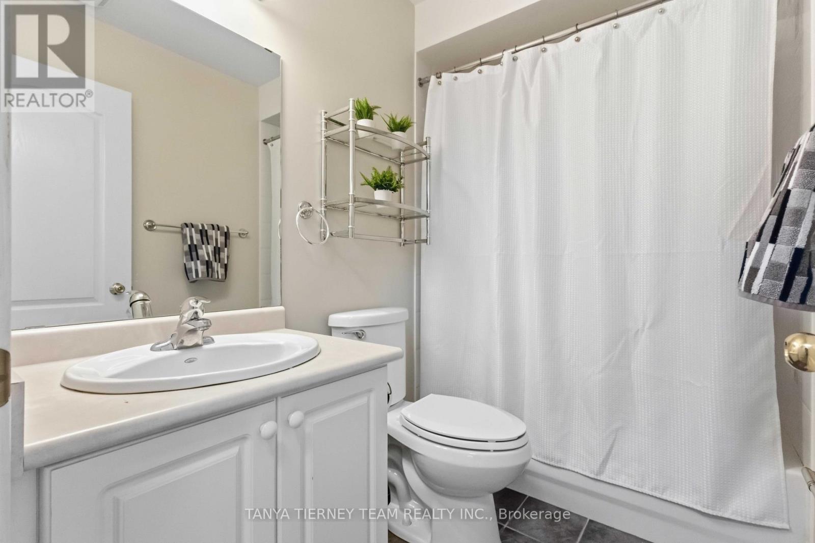 5 Padfield Drive, Clarington, Ontario  L1C 5E4 - Photo 29 - E13851034