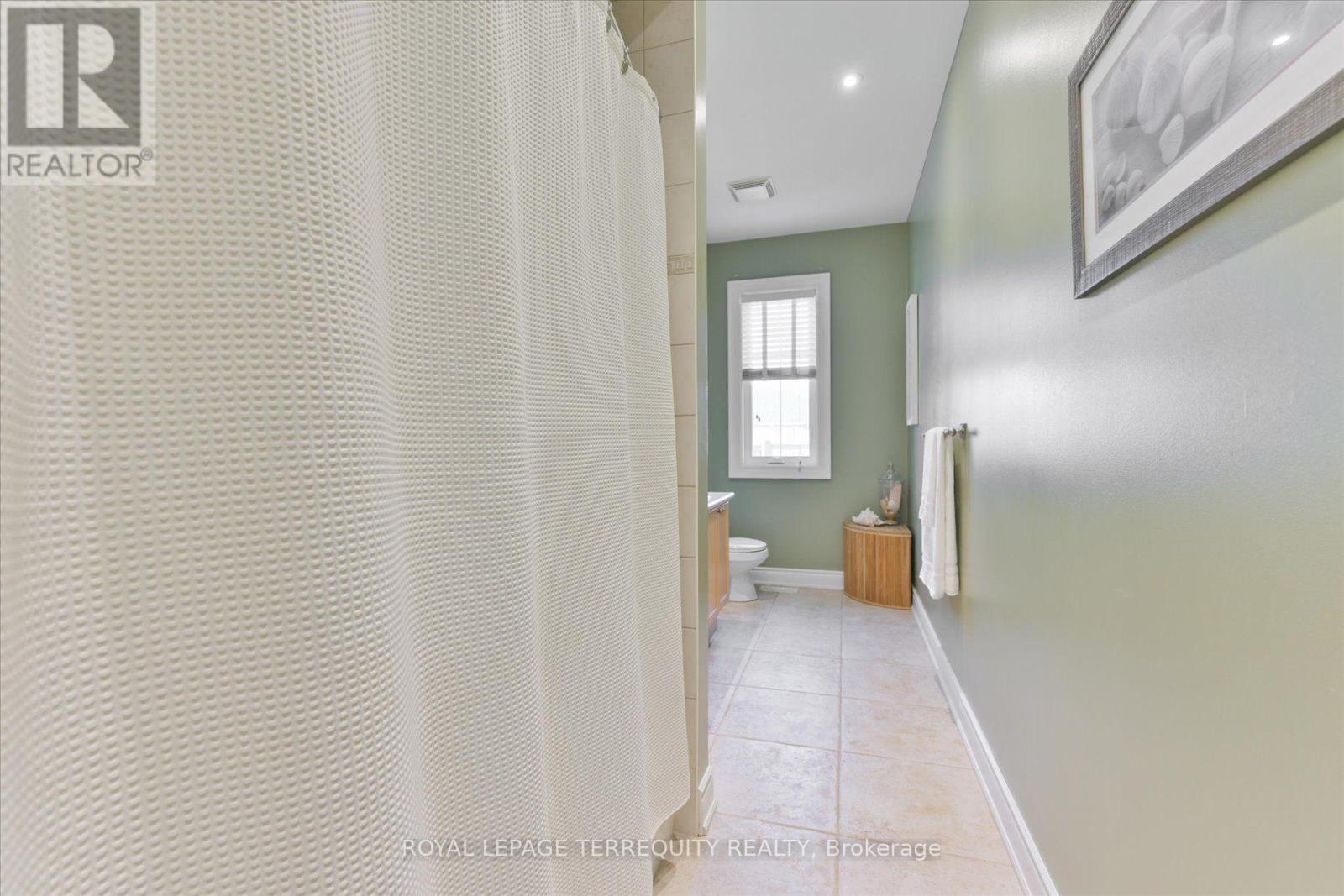 Unknown Address, ,    - Photo 20 - E13851098