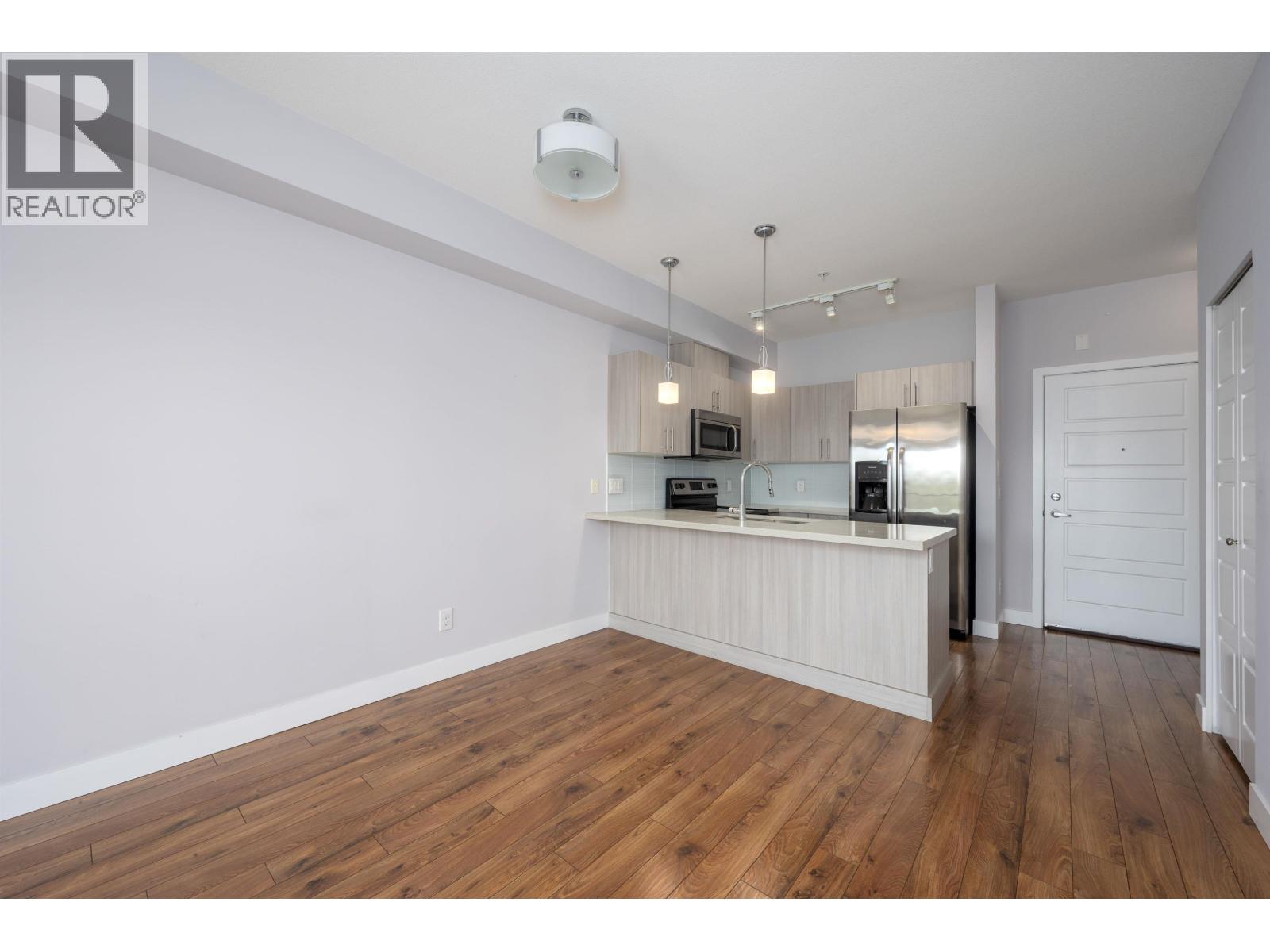 311 12070 227 STREET