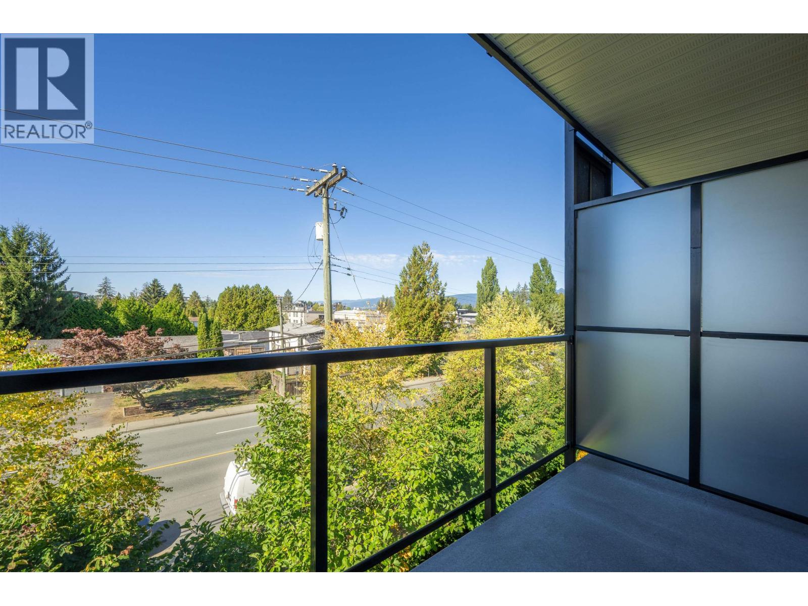 311 12070 227 STREET