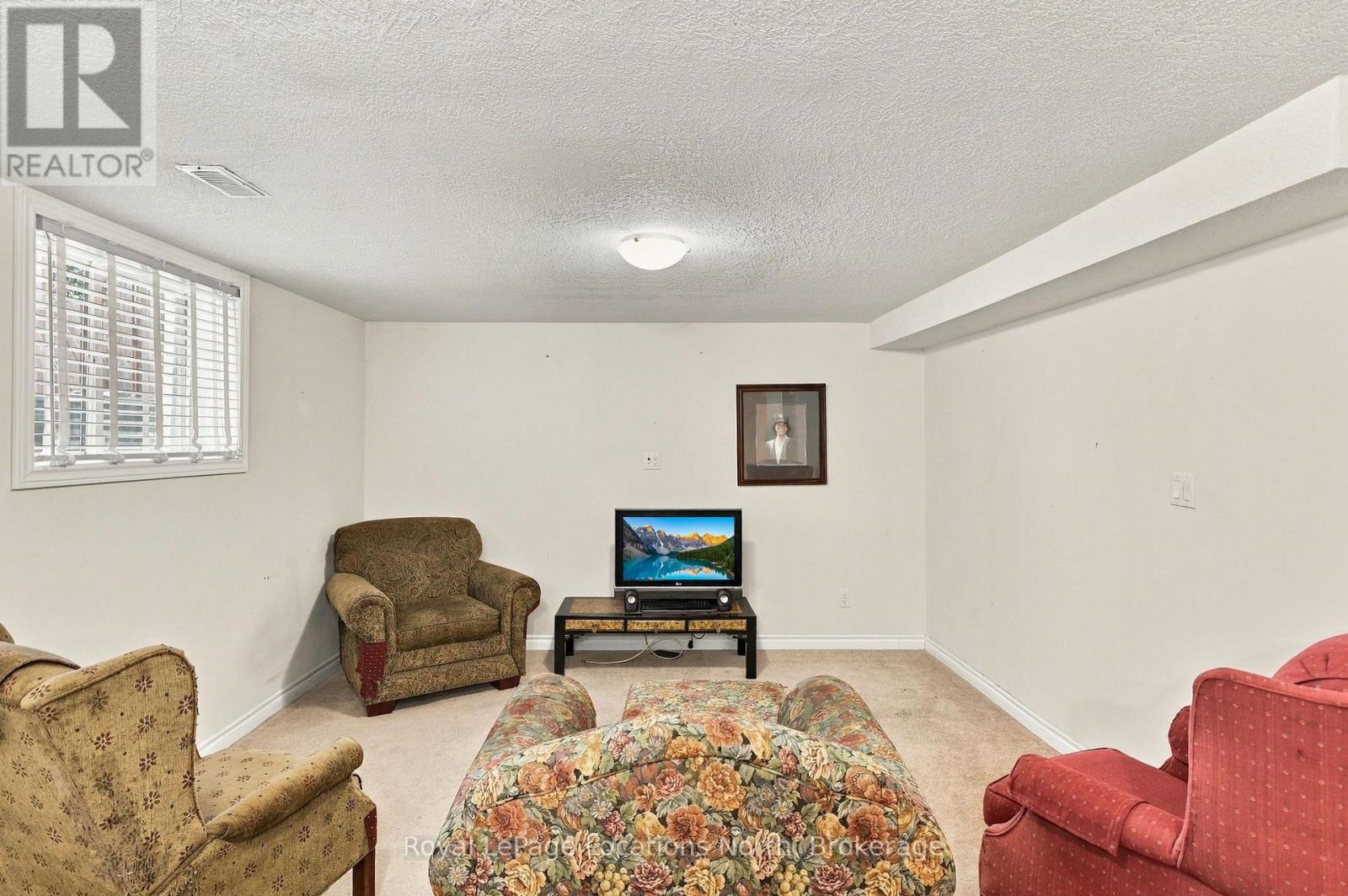 15 Kayla Crescent, Collingwood, Ontario  L9Y 5K9 - Photo 34 - S13851074
