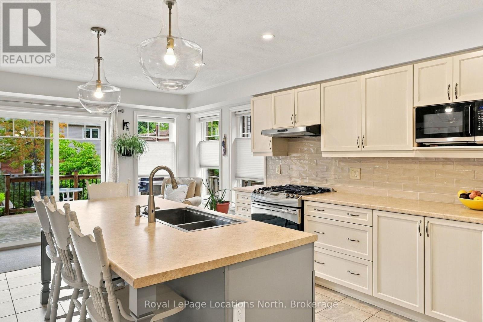 15 Kayla Crescent, Collingwood, Ontario  L9Y 5K9 - Photo 6 - S13851074