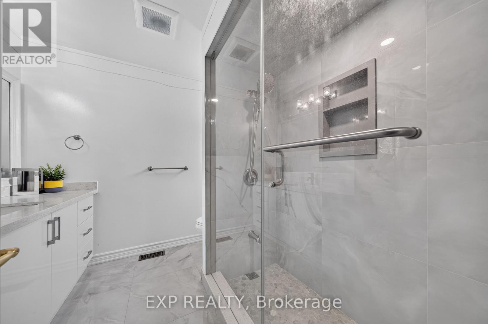785 Quantra Crescent, Newmarket, Ontario  L3X 1M9 - Photo 41 - N13851066