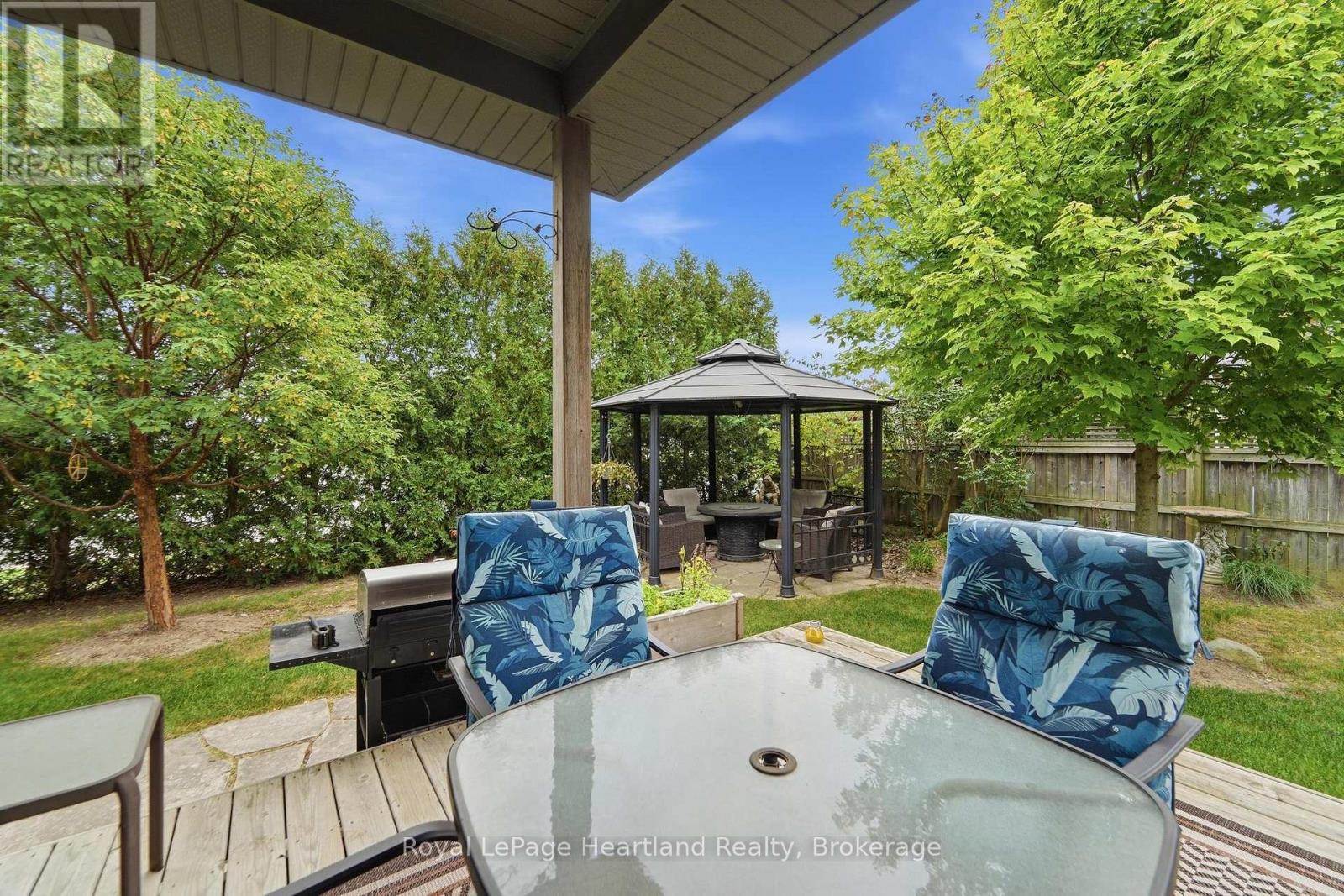 285 Darling Boulevard, South Huron, Ontario  N0M 1S1 - Photo 38 - X13851056