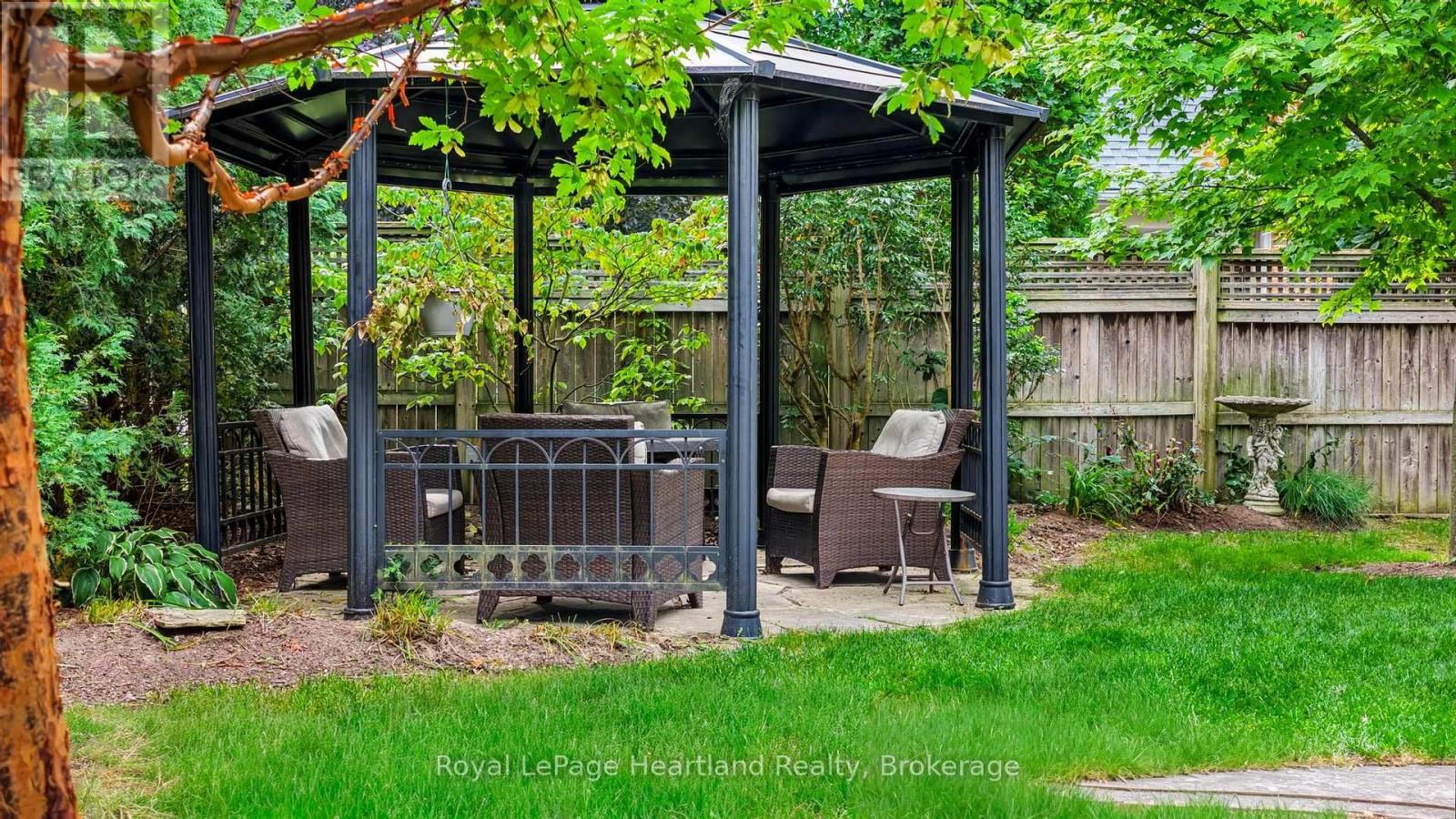 285 Darling Boulevard, South Huron, Ontario  N0M 1S1 - Photo 43 - X13851056