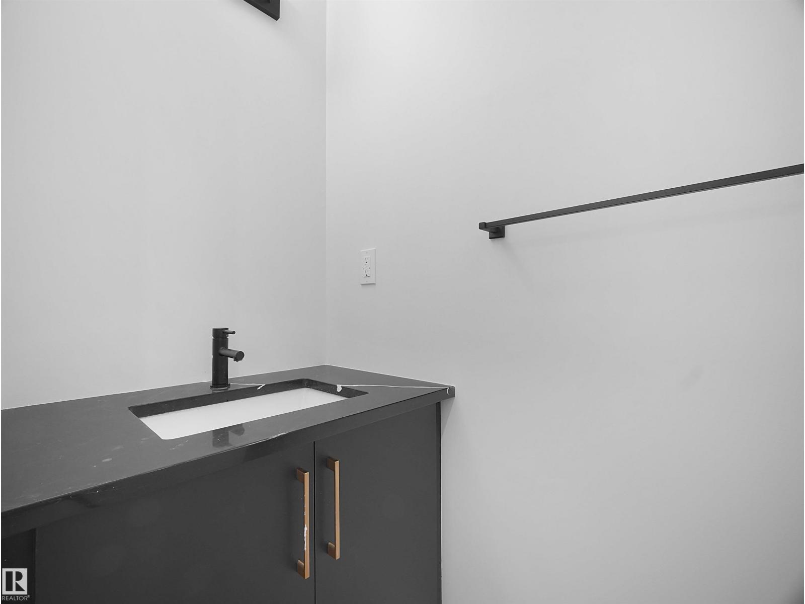 22108 94 AV NW