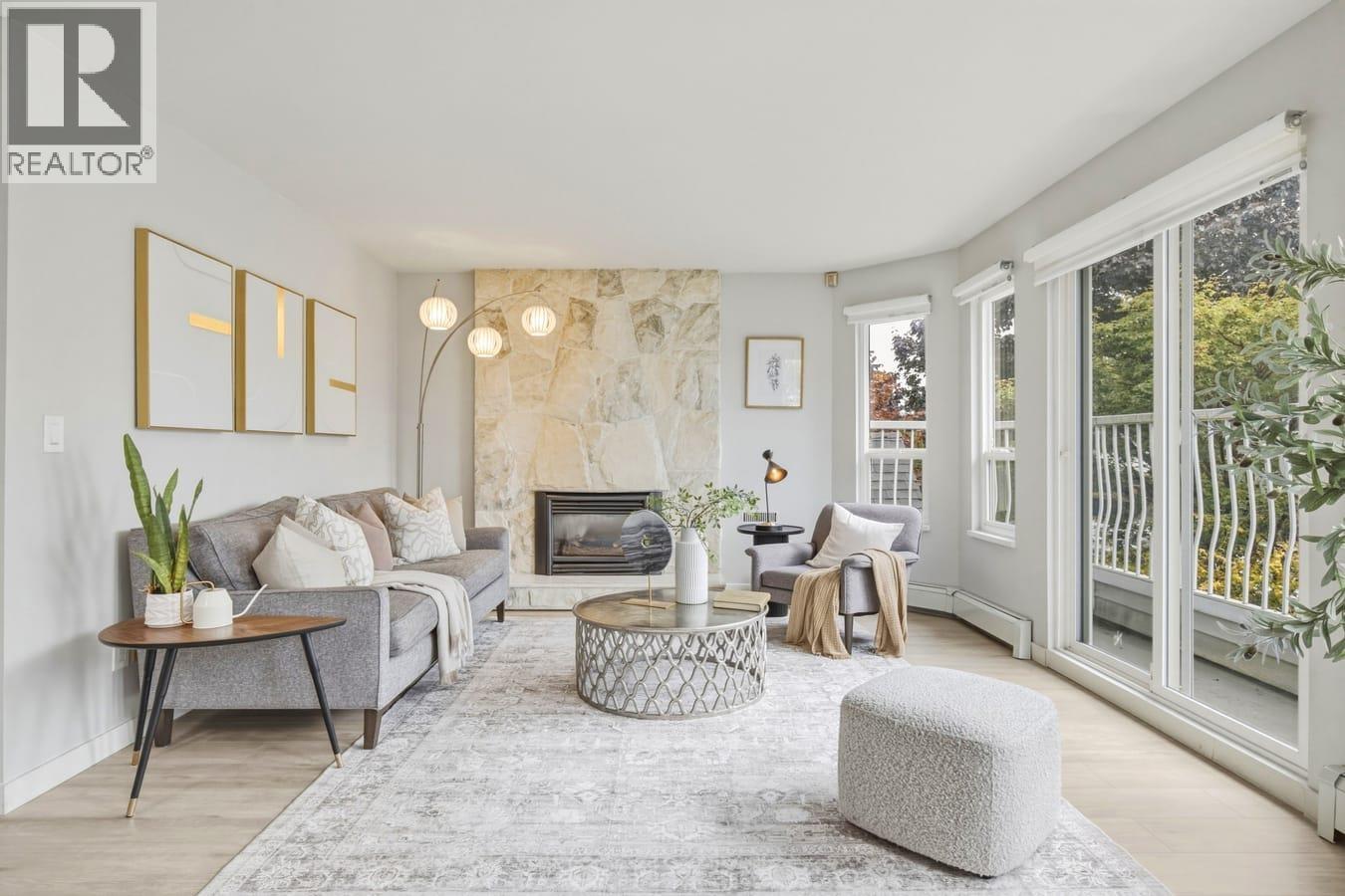 4429 PANDORA STREET