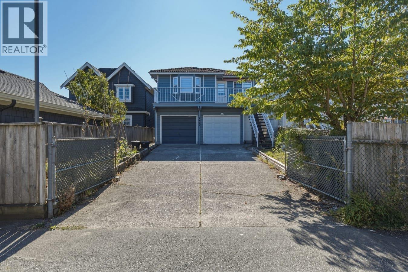 4429 PANDORA STREET