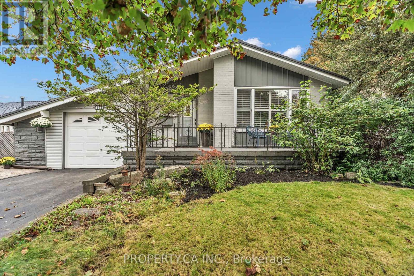 833 KROSNO BOULEVARD, Pickering, Ontario