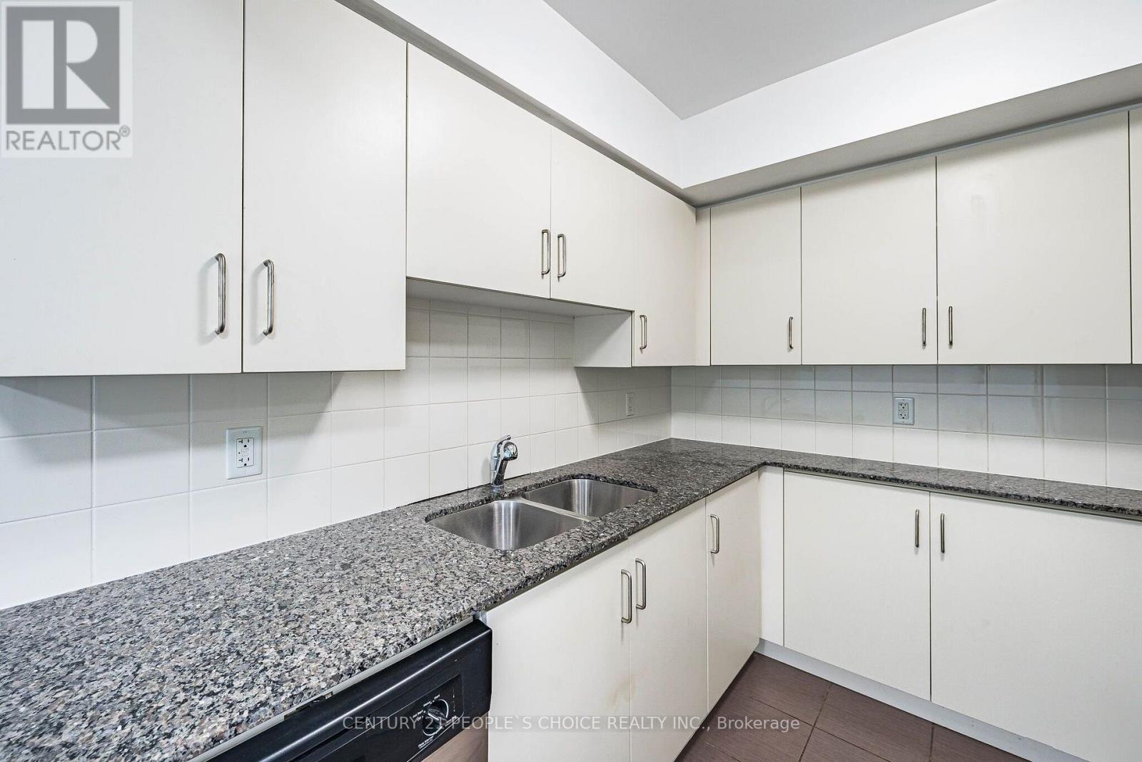 1012 - 205 Sherway Garden, Toronto, Ontario  M9C 0A5 - Photo 16 - W13851042