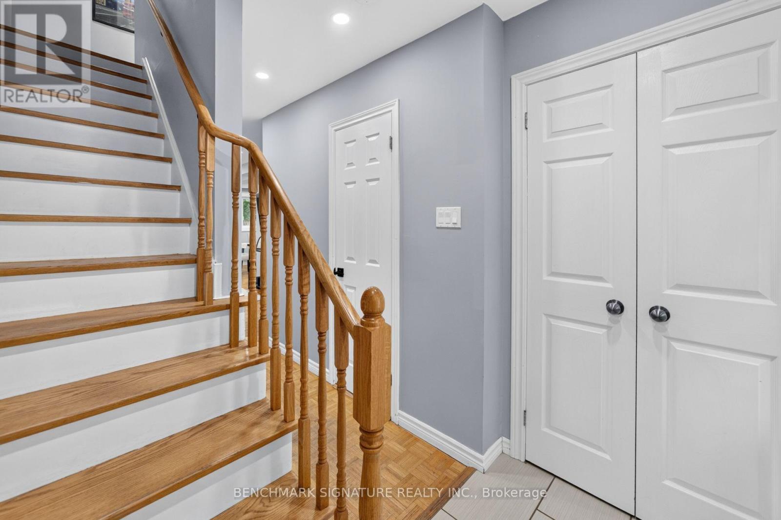 11 - 5292 Pinedale Avenue, Burlington, Ontario  L7L 3V8 - Photo 14 - W13851078