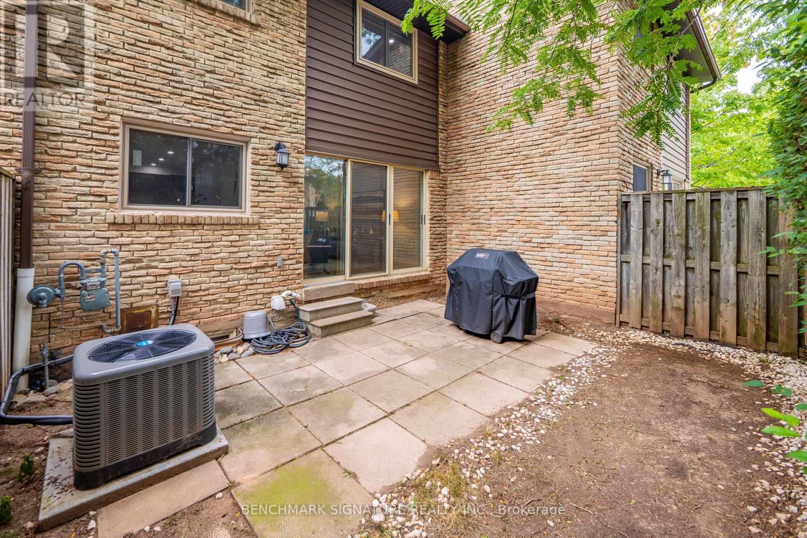 11 - 5292 Pinedale Avenue, Burlington, Ontario  L7L 3V8 - Photo 30 - W13851078