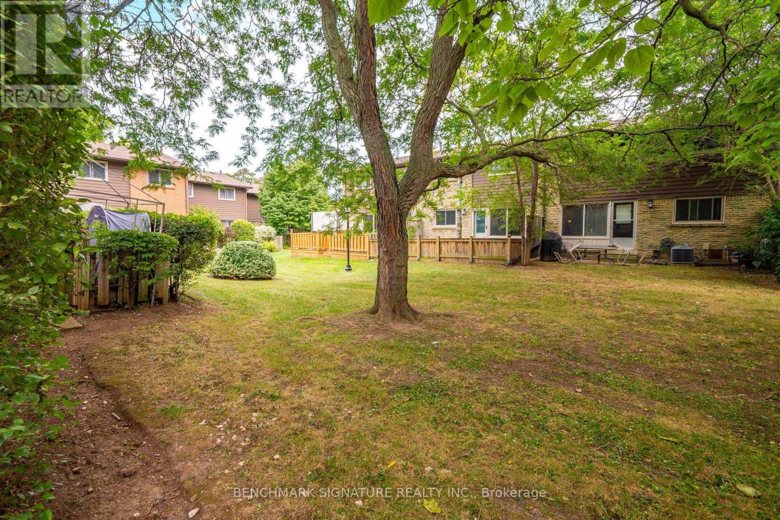 11 - 5292 Pinedale Avenue, Burlington, Ontario  L7L 3V8 - Photo 32 - W13851078