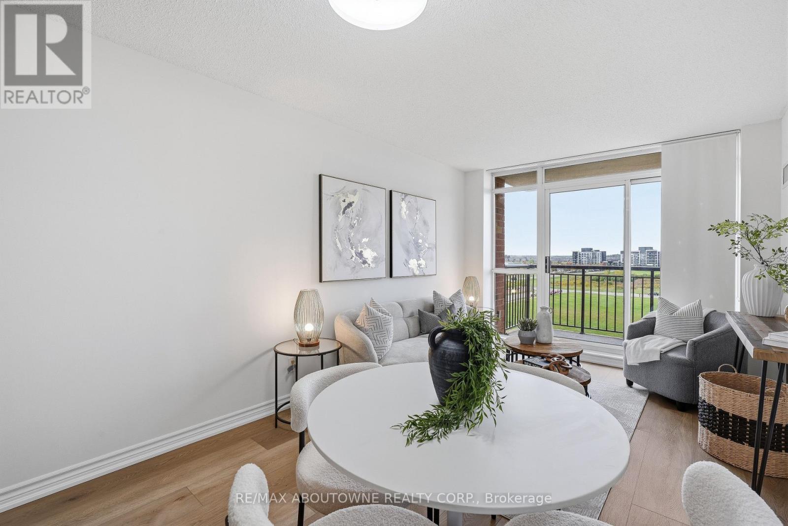 709 - 2391 Central Park Drive, Oakville, Ontario  L6H 0E4 - Photo 10 - W13844808