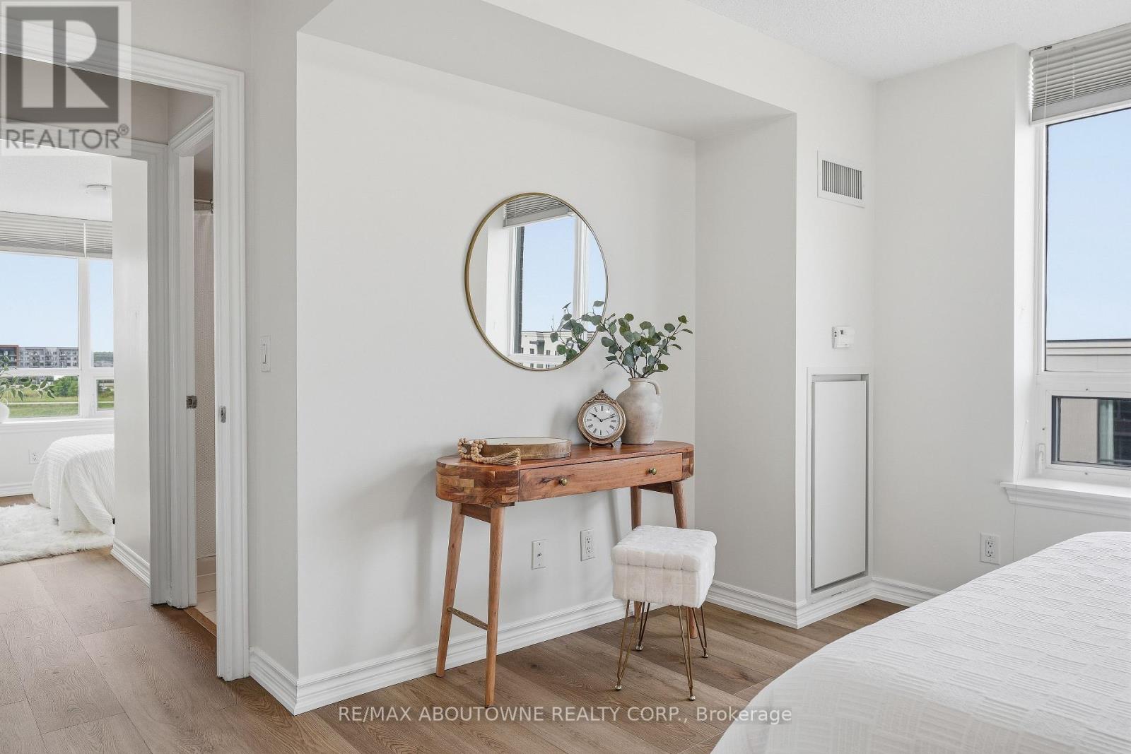709 - 2391 Central Park Drive, Oakville, Ontario  L6H 0E4 - Photo 16 - W13844808