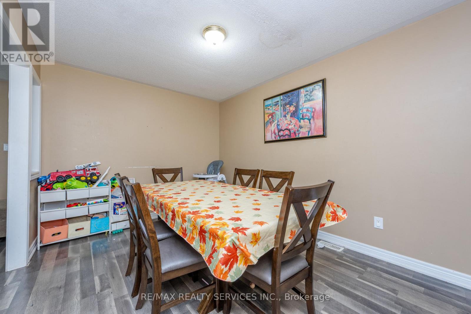 59 Beachville Circle, Brampton, Ontario  L6X 0V3 - Photo 16 - W13849736