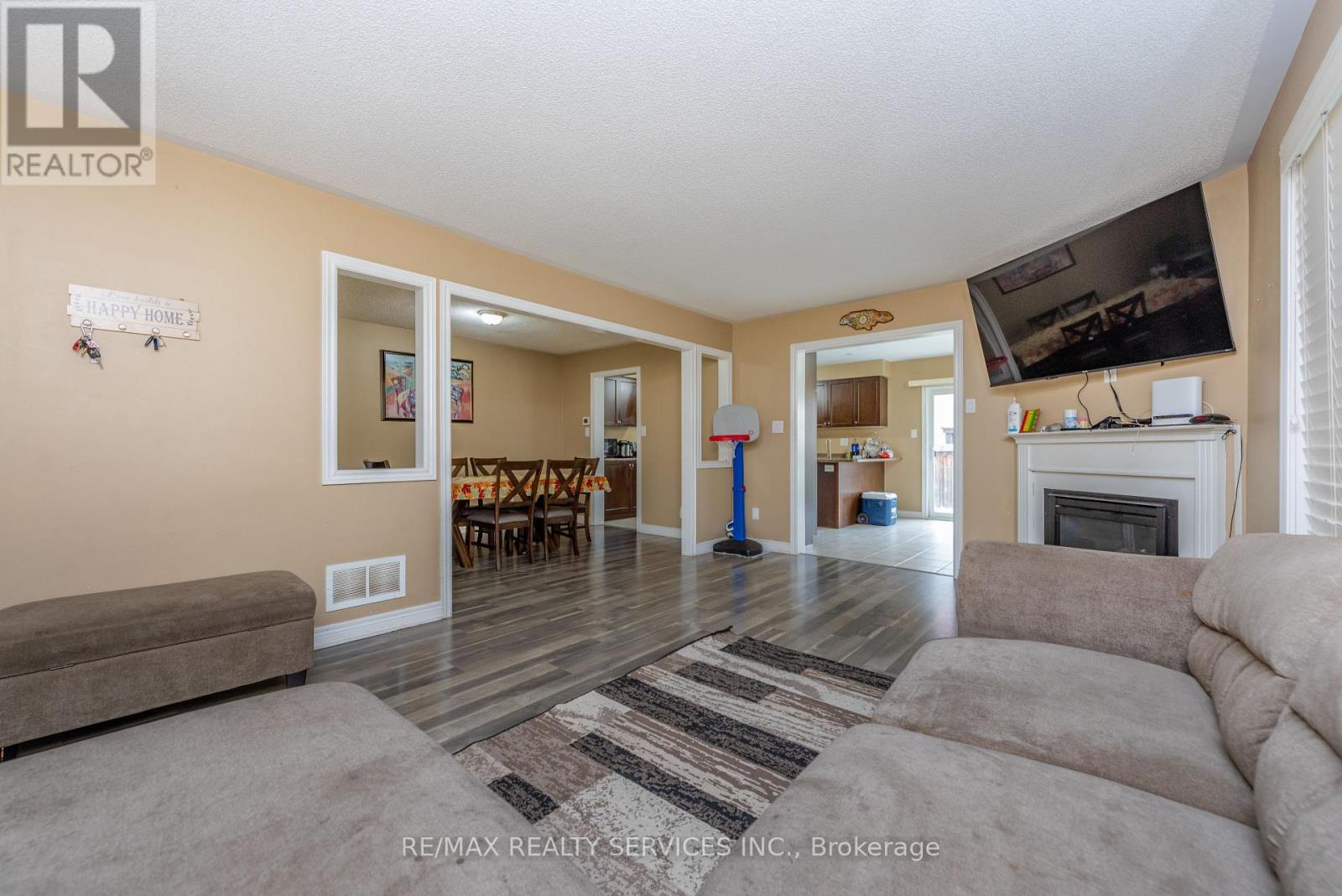 59 Beachville Circle, Brampton, Ontario  L6X 0V3 - Photo 17 - W13849736