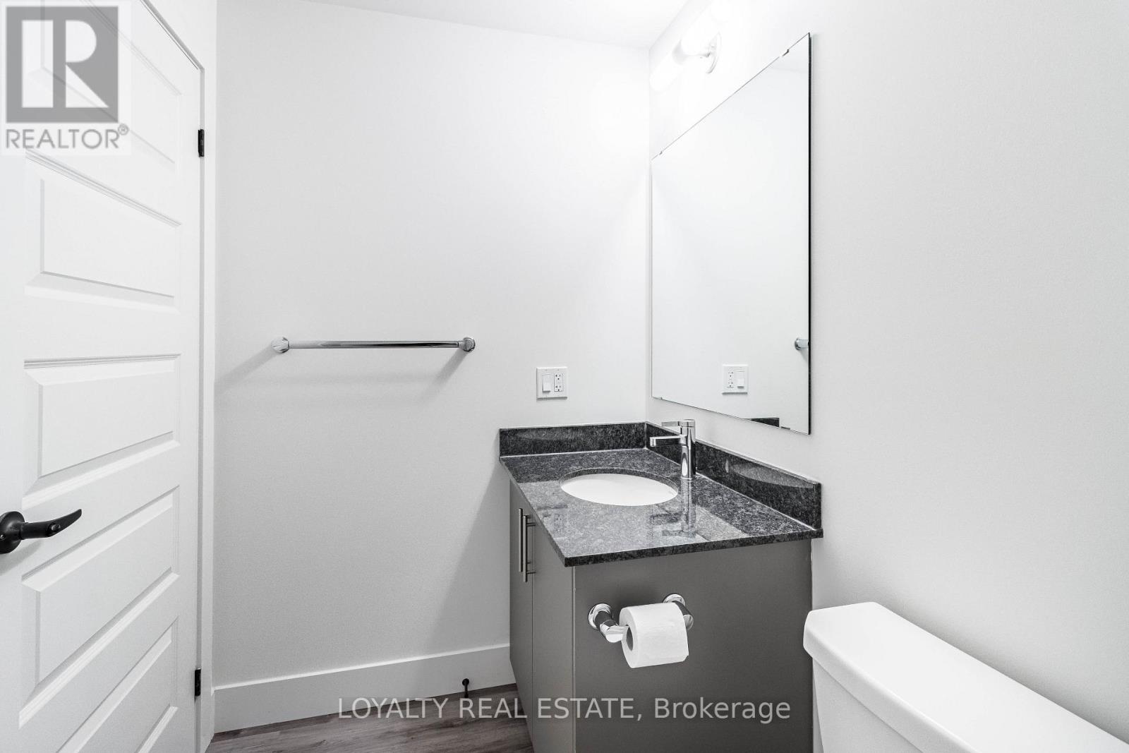 601 - 103 Rogers Street, Waterloo, Ontario  N2J 0G2 - Photo 31 - X13851036