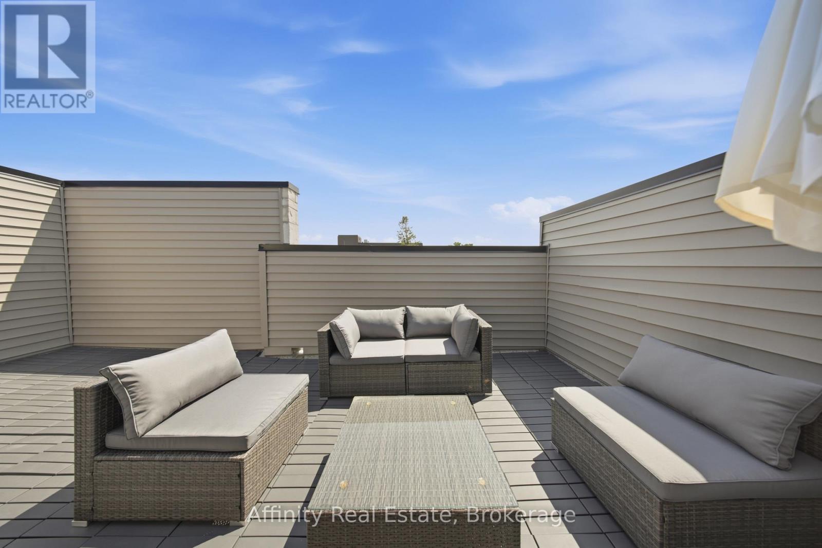 10 - 2 Slessor Boulevard, Grimsby, Ontario  L3M 5J4 - Photo 35 - X13712144
